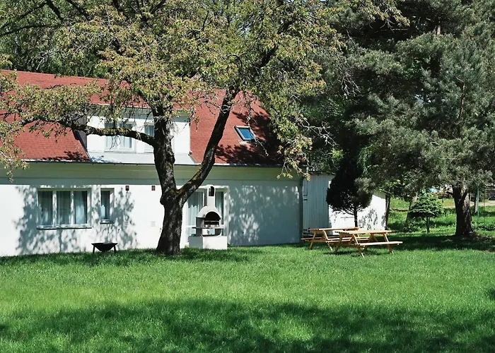 & Wellness Orlik فيلة Kozarovice